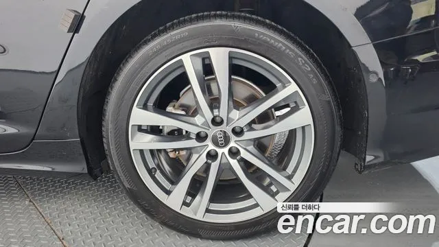 Audi A6 45 TFSI quattro Premium — Фото автомобиля 20