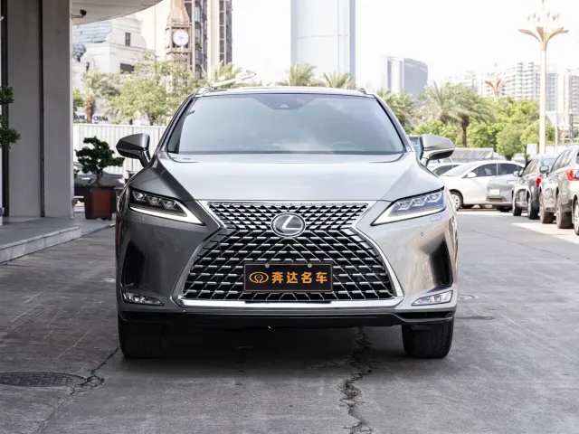 Lexus RX — Фото автомобиля 2