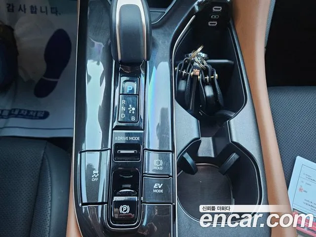 Toyota Crown — Фото автомобиля 9