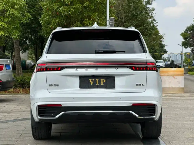 Geely Xingyue L — Фото автомобиля 16
