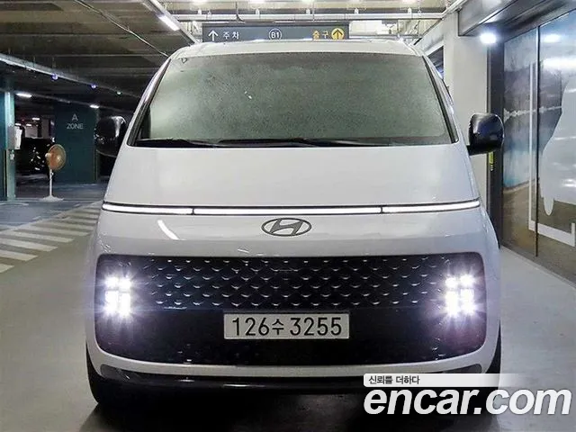 Hyundai Staria — Фото автомобиля 3