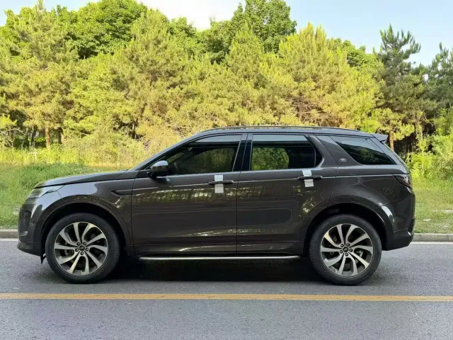 Land Rover Discovery Sport — Фото автомобиля 3