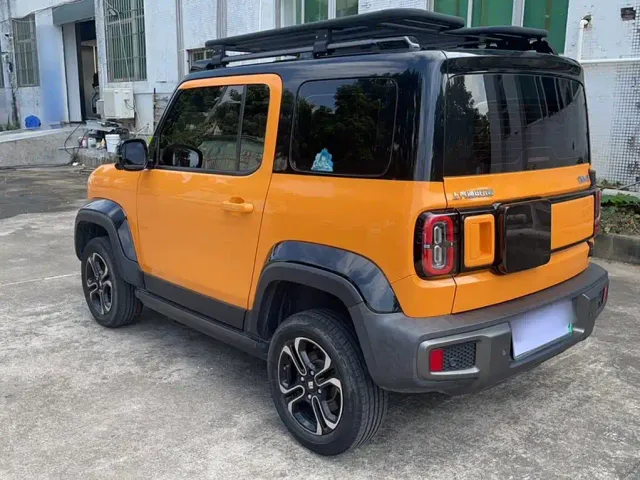 Baojun Yep — Фото автомобиля 11