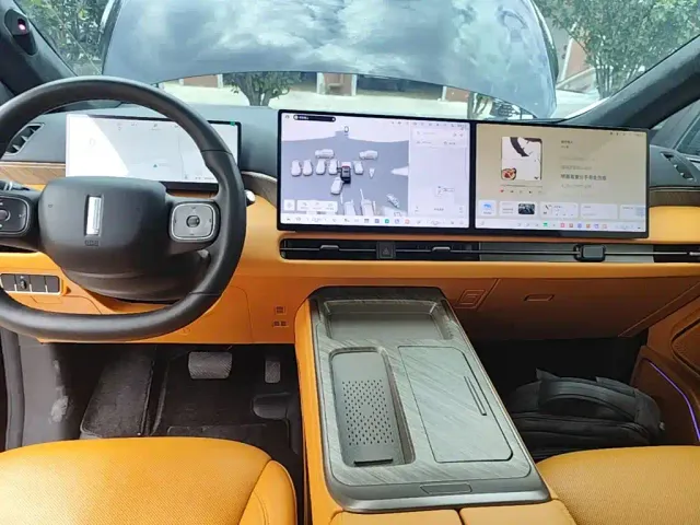 Wey Alpine — Фото автомобиля 12