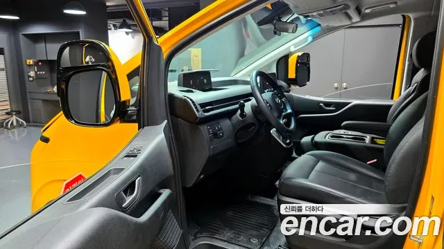 Hyundai Staria — Фото автомобиля 15