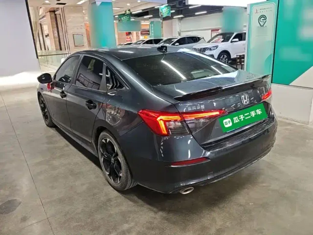 Honda Civic — Фото автомобиля 4