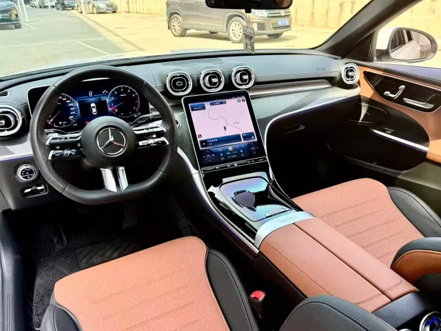 Mercedes-Benz C-Class — Фото автомобиля 6