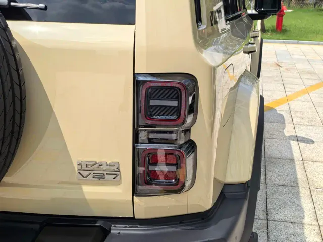 iCAR V27 — Фото автомобиля 13