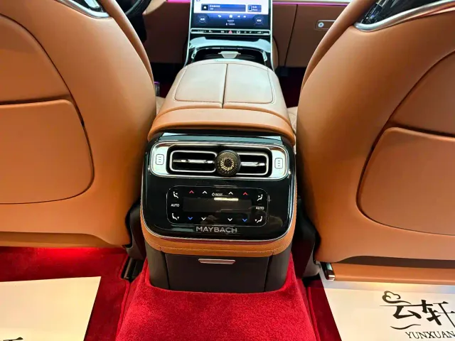 Mercedes-Benz Maybach S-Class — Фото автомобиля 17