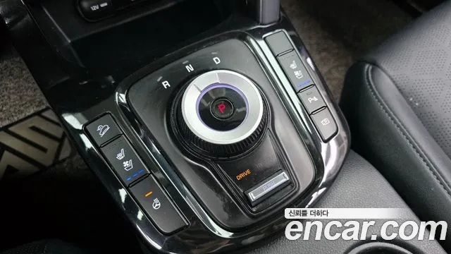Kia Seltos Бензин 1.6 турбо 2WD — Фото автомобиля 9