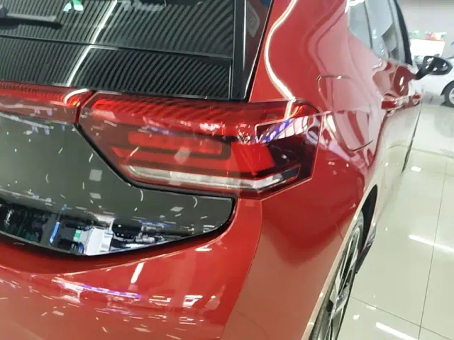 Volkswagen ID.3 — Фото автомобиля 7