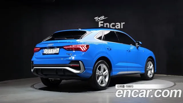 Audi Q3 35 TDI quattro Premium Sportback — Фото автомобиля 2
