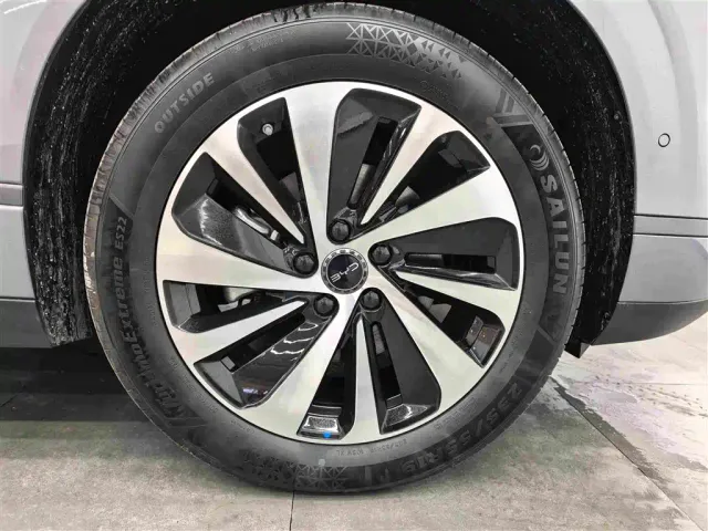 BYD Sealion 06 — Фото автомобиля 18
