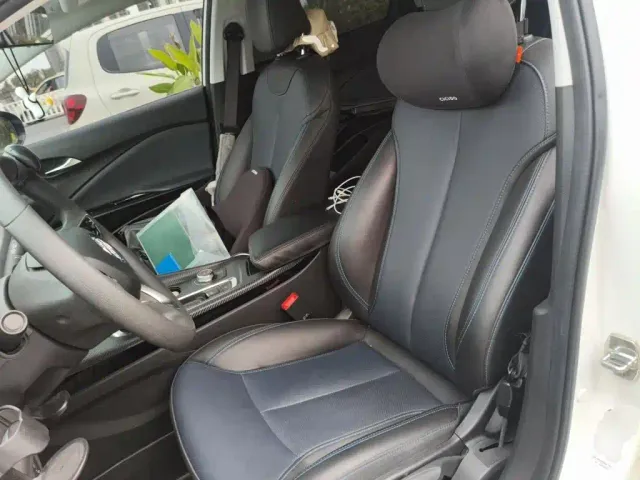 Buick Velite 6 — Фото автомобиля 11