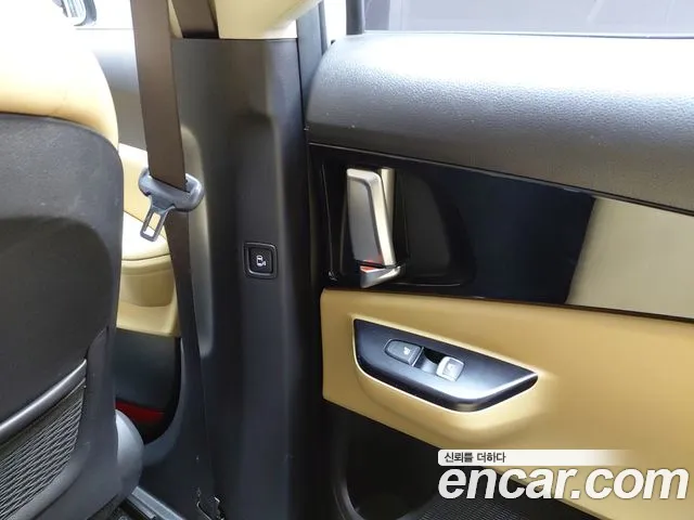 Kia Canival Carnival 4 поколение 9 мест Prestige — Фото автомобиля 26