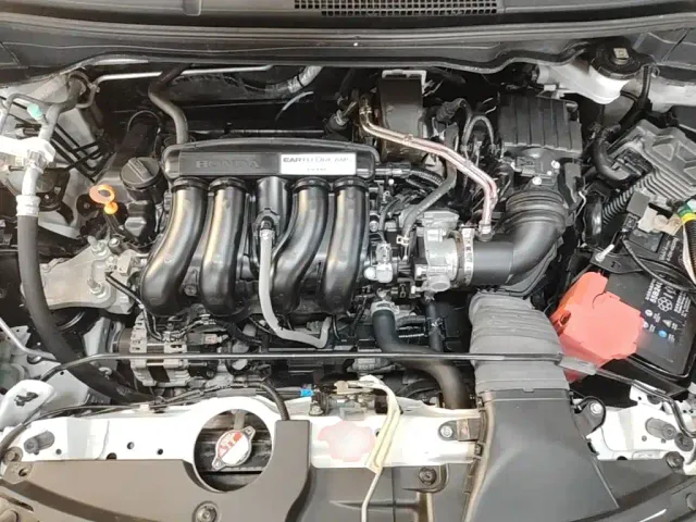Honda Fit — Фото автомобиля 19