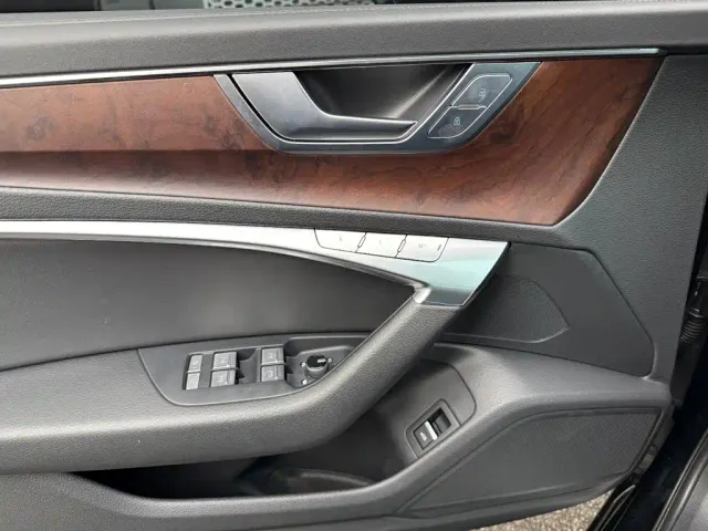 Audi A6L — Фото автомобиля 13
