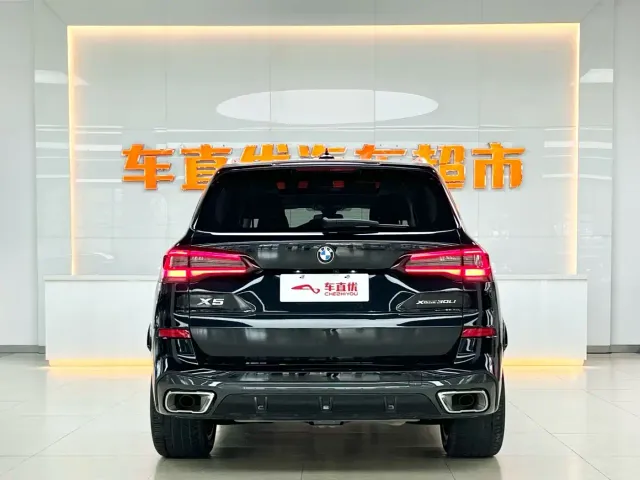 BMW X5 — Фото автомобиля 6