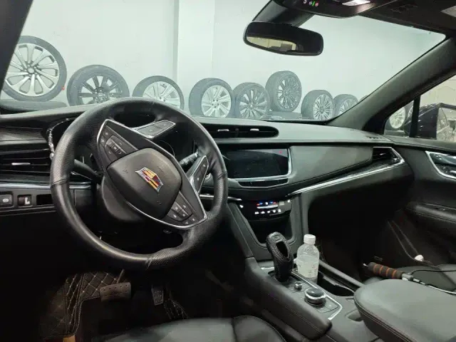 Cadillac XT5 — Фото автомобиля 4
