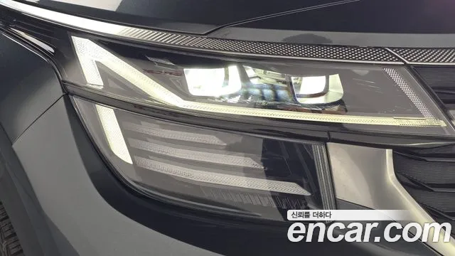 Kia Seltos Новый Seltos Бензин 2.0 2WD — Фото автомобиля 22
