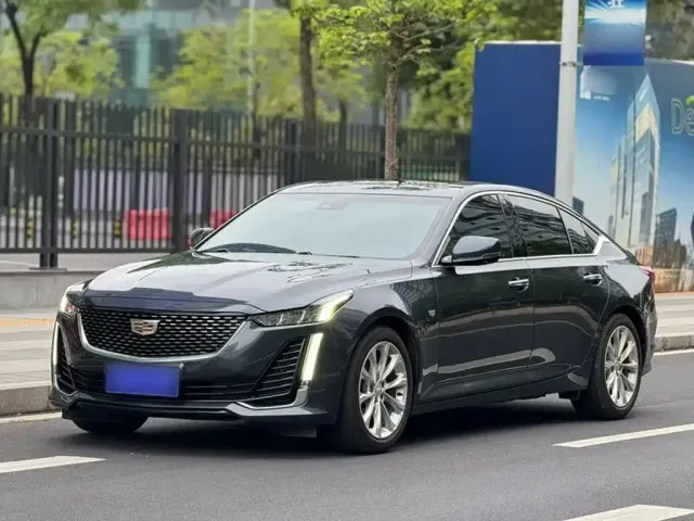 Фотография автомобиля — Cadillac CT5