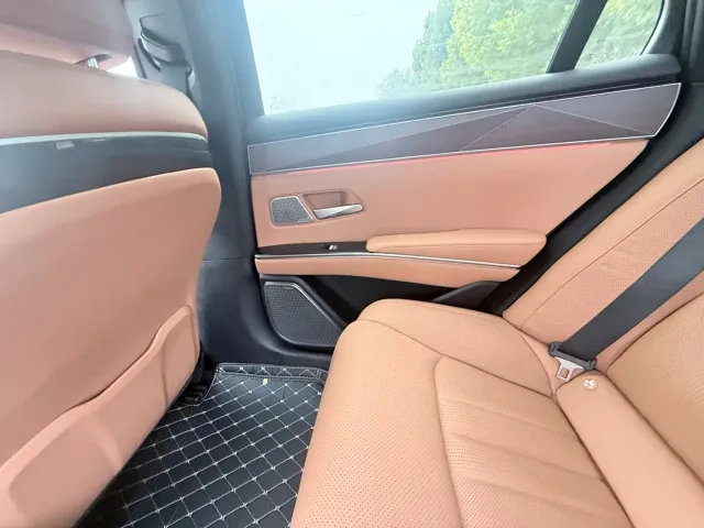 BYD Han L — Фото автомобиля 15