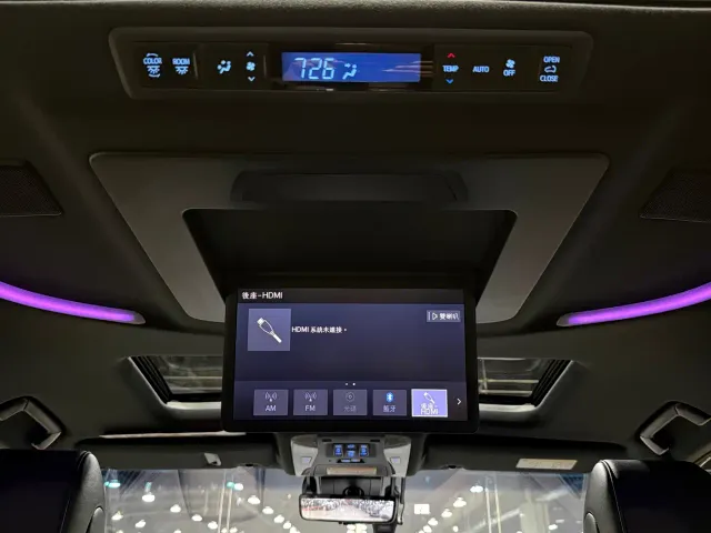 Toyota Alphard — Фото автомобиля 23
