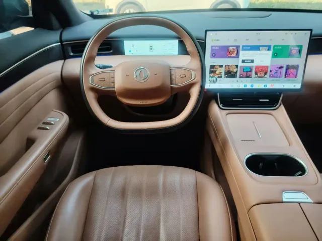 Dongfeng Aeolus L8 — Фото автомобиля 14
