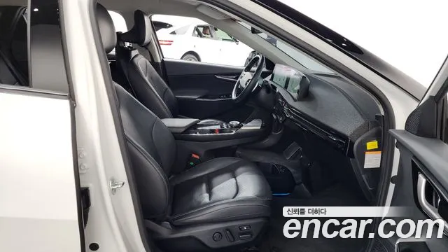 Kia EV6 — Фото автомобиля 26