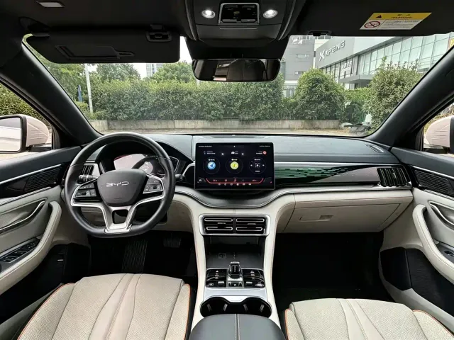 BYD Song PLUS — Фото автомобиля 8