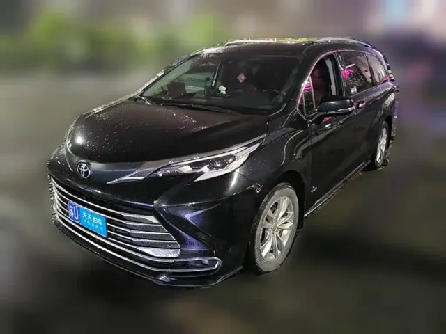 Фотография автомобиля — Toyota Sienna