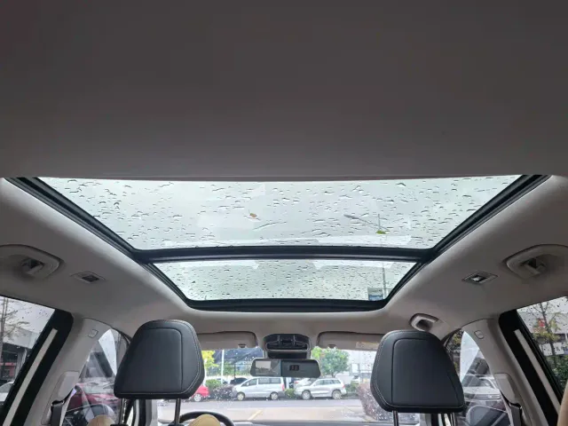 Geely Boyue L — Фото автомобиля 13