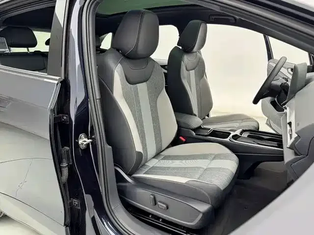 Volkswagen ID.4 CROZZ 2025 Pure Enjoyment Edition — Фото автомобиля 2