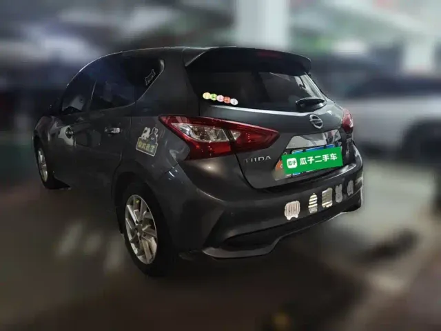 Nissan Tiida — Фото автомобиля 4