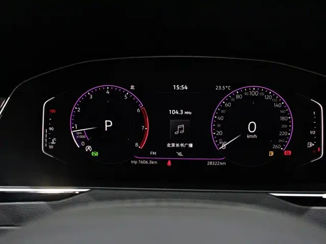 Volkswagen Magotan 2024 2 Million Units Public Sharing Edition 330TSI DSG Luxury — Фото автомобиля 5