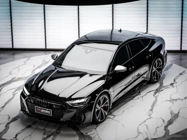 Audi RS 7 — Фото автомобиля 2