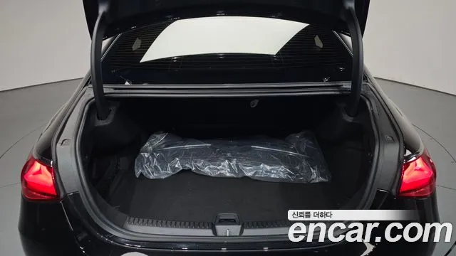 Mercedes-Benz E-Class E-класс W214 — Фото автомобиля 20