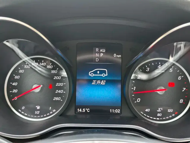 Mercedes-Benz V-Class — Фото автомобиля 20