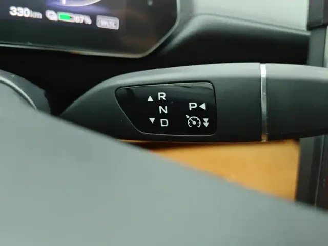 Mazda EZ-6 — Фото автомобиля 16