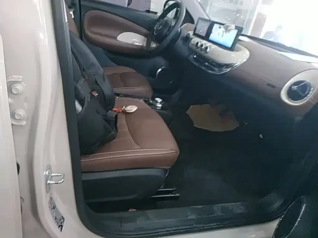 Wuling Bingo — Фото автомобиля 24
