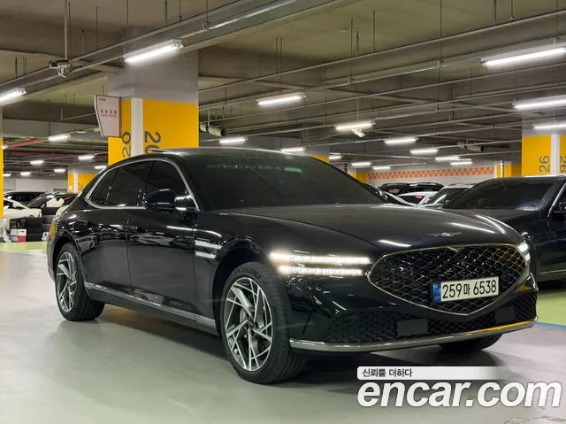 Фотография автомобиля — Genesis G90 RS4