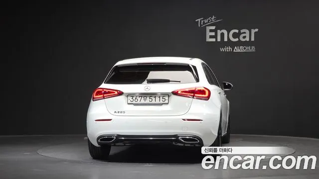 Mercedes-Benz A-Class W177 — Фото автомобиля 4