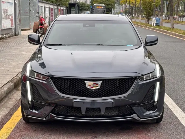 Cadillac CT5 — Фото автомобиля 2