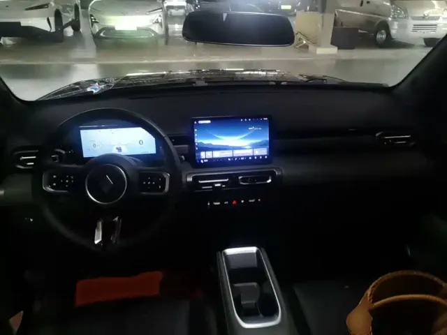 Baojun Yep Plus — Фото автомобиля 9