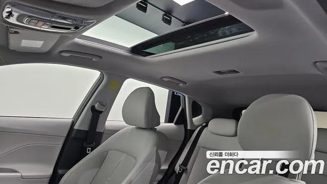 Hyundai Kona SX2 — Фото автомобиля 24