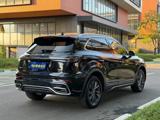 Hongqi HS5 — Фото автомобиля 7