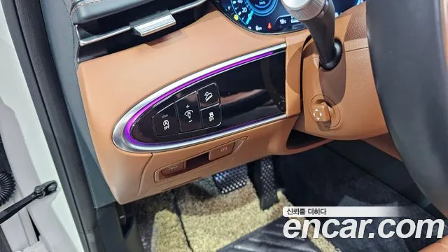 Genesis GV70 2.5T Бензин AWD — Фото автомобиля 20