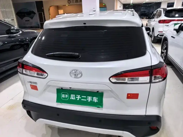Toyota Corolla Cross — Фото автомобиля 6