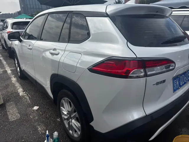 Toyota Corolla Cross — Фото автомобиля 13