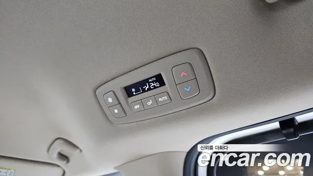 Kia Carnival Generation 4 — Фото автомобиля 30